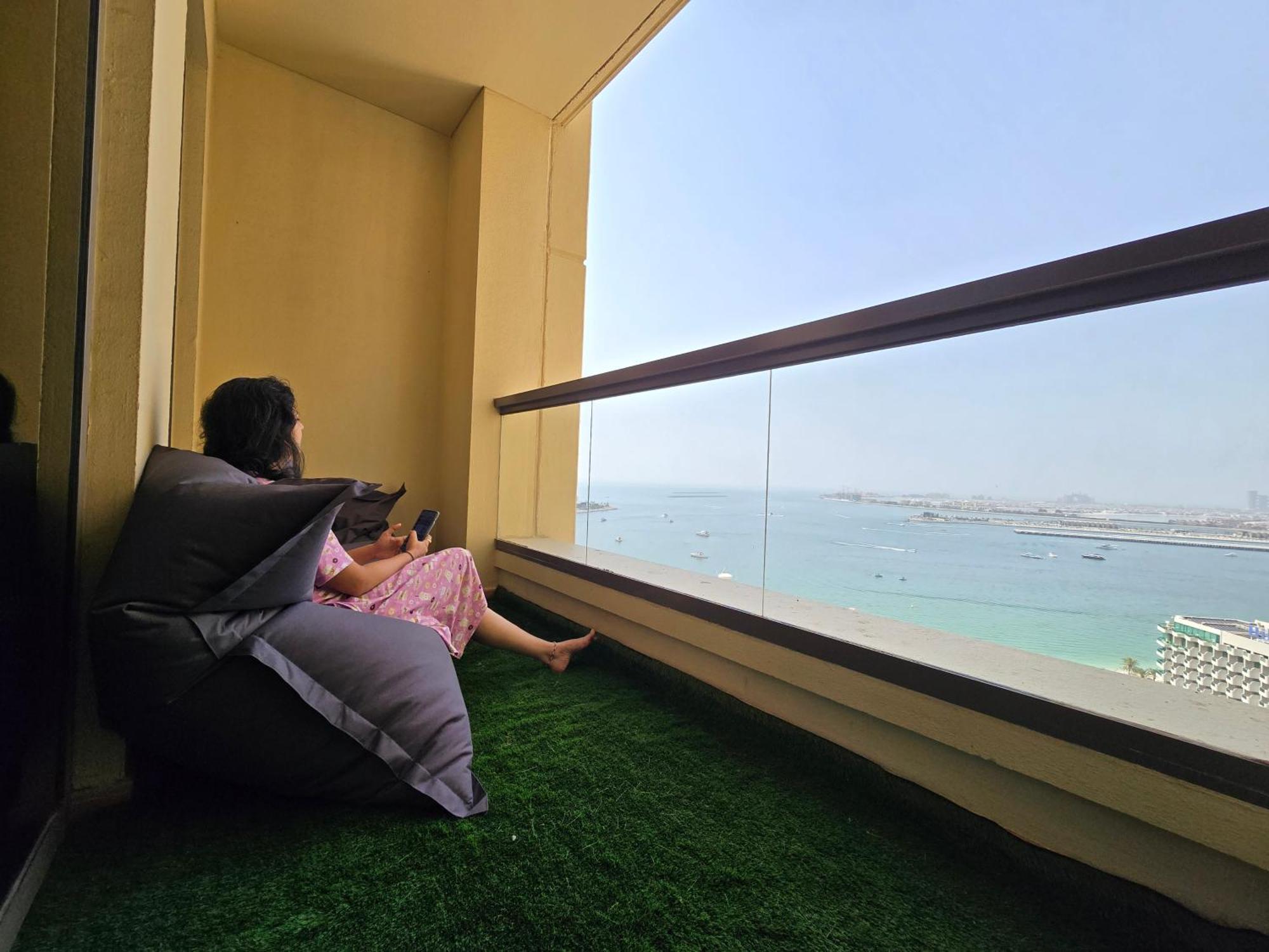 1 World Beach Property, Jbr, Award Winning Hostel, Coliving, Near Metro Дубай Экстерьер фото